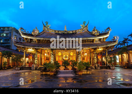 Nacht Baoan Tempel in Taipei, Taiwan Stockfoto