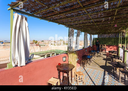 Marrakesch, Marokko - Februar 23, 2016: Marrakesch Antenne Panoramablick vom Museum für Fotografie Dach. Marrakesch ist eine Stadt in Marokko. Stockfoto