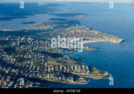 Bondi Beach aus der Luft, Sydney, New South Wales, Australien Stockfoto