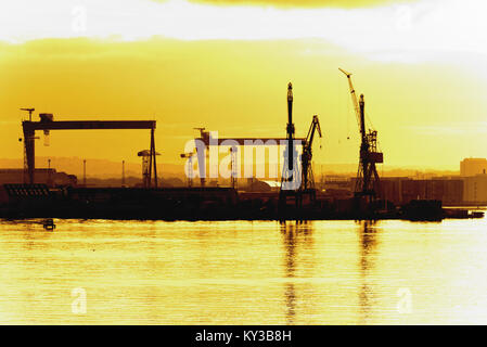 Belfast heabour bei Sonnenuntergang Stockfoto