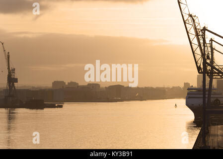 Belfast heabour bei Sonnenuntergang Stockfoto