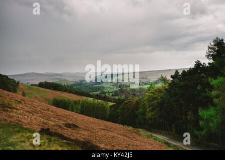 Landschaften von einem Spaziergang von Hathersage zu Stanage Edge im Peak District, Derbyshire. Stockfoto