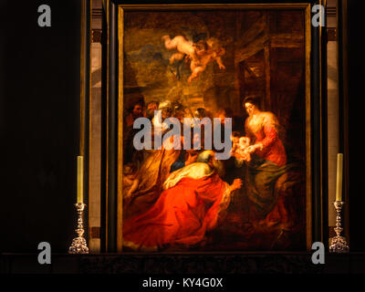 Rubens Gemälde "Die Anbetung der Könige" im Chor der Kapelle des King's College, Universität Cambridge, England. Stockfoto