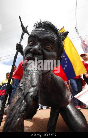 Valencia, Carabobo, Venezuela. 5. Aug 2012. August 05, 2012. Hugo Chavez, Präsident von Venezuela, macht im politischen Handeln. In Valencia, Carabobo Zustand. Foto: Juan Carlos Hernandez Credit: Juan Carlos Hernandez/ZUMA Draht/Alamy leben Nachrichten Stockfoto