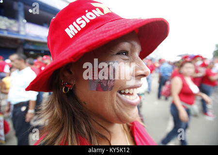 Valencia, Carabobo, Venezuela. 5. Aug 2012. August 05, 2012. Hugo Chavez, Präsident von Venezuela, macht eine politische mit Blick auf die Wiederwahl des Präsidenten. In Valencia, Carabobo Zustand. Foto: Juan Carlos Hernandez Credit: Juan Carlos Hernandez/ZUMA Draht/Alamy leben Nachrichten Stockfoto