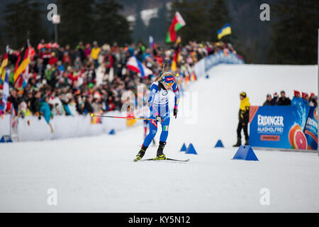 Ruhpolding, Deutschland. 13 Jan, 2018. Deutschland, Ruhpolding - Januar 13, 2017. Federica Sanfilippo von Italien (8, 4) Während der Frauen 4x6 km Staffel Wettbewerb an der BMW IBU Weltcup Biathlon in Ruhpolding gesehen. (Foto: Gonzales Foto/Alamy leben Nachrichten Stockfoto