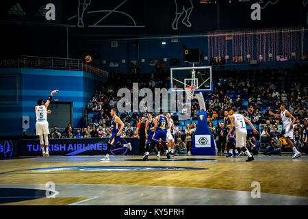 Moskau, Russland. 12 Jan, 2018. Rudy Fernandez, #5 schießt ein jumpshot von Real Madrid während des 2017/2018 Turkish Airlines EuroLeague Saison Runde 17 Spiel zwischen Khimki Moskau und Real Madrid im Arena Mytishchi. Credit: Nicholas Müller/SOPA/ZUMA Draht/Alamy leben Nachrichten Stockfoto