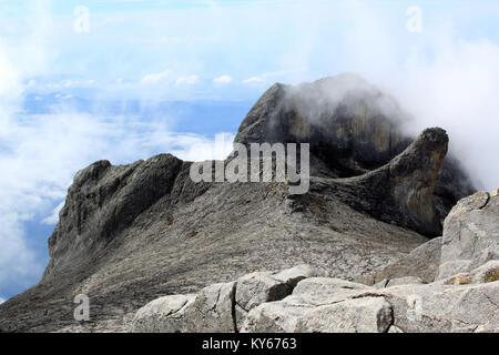 Auf dem Gipfel des Mount Kinabalu in Sabah, Borneo, Malaysia Stockfoto