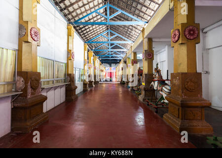 CHILAW, SRI LANKA - Februar 09, 2017: Munneswaram Tempel ist ein wichtiger regionaler Hindu Tempel in Sri Lanka. Stockfoto