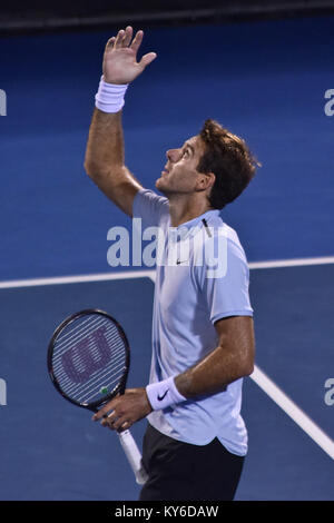 Auckland, Neuseeland. 12 Jan, 2018. Juan Martin Del Potro aus Argentinien reagiert, nachdem Essen sein Halbfinale gegen David Ferrer in Spanien während der ATP Männer Turnier in Auckland, Neuseeland am 12.Januar 2018. e winsover David Ferrer an den letzten Morgen voraus. Credit: Shirley Kwok/Pacific Press/Alamy leben Nachrichten Stockfoto