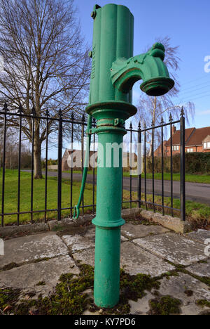 West Huntspill Dorf Pumpe, Highbridge Somerset Levels Stockfoto