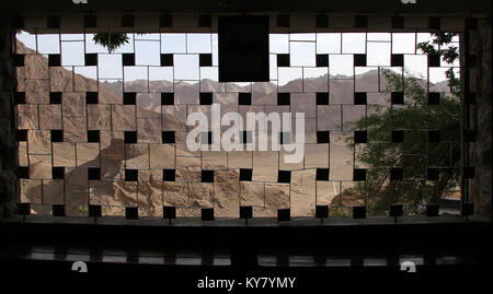 Fenster der zoroastrischen Tempel Chak-Chak im Iran Stockfoto