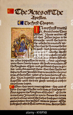 Titelseite aus der Apostelgeschichte in einem Faksimile von William Tyndale's 1525 Edition der englischen Neuen Testament. Aus dem Reed Seltene Bücher Sammlung in Dunedin, Neuseeland. Stockfoto