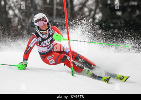 ZAGREB, KROATIEN - 3. JANUAR 2018: Holtmann Mina Fuerst der Noch konkurriert während des Audi FIS Alpine Ski World Cup Frauen Slalom, Snow Queen Trophy 20. Stockfoto