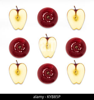 Red Apple Top view Pattern mit ganzen saftige rote Äpfel und die Hälfte der Äpfel auf einem weißen Hintergrund Flach Obst Foto isoliert Stockfoto