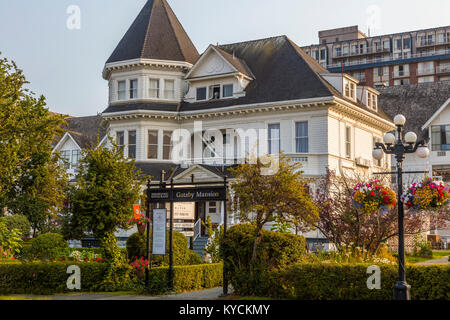 Die Pendray Inn und Tee Haus ehemals Gatsby Mansion in Victoria, Kanada Stockfoto