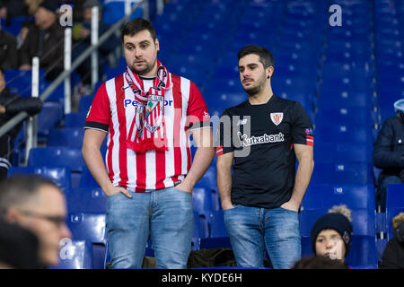 Barcelona, Spanien. 14 Jan, 2018. Athletic Club Anhänger während des Spiels zwischen RCD Espanyol v Athletic Club, für die Runde 19 der Liga Santander, an RCDE Stadium am 14. Januar 2018 in Barcelona, Spanien gespielt. Credit: Gtres Información más Comuniación auf Linie, S.L./Alamy leben Nachrichten Stockfoto