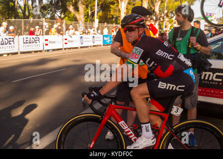 Adelaide, South Australia, Australien. 14 Jan, 2018. Simon Gerrans, Team BMC an der Völker Wahl Classic criterium zu Beginn der Tour Down Under, Australien am 14. Januar 2018 Credit: Gary Francis/ZUMA Draht/Alamy leben Nachrichten Stockfoto