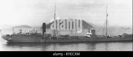 Ein historisches Foto der USS Brazos (AO-4), eines Ölers der United States Navy, der Anfang des 20. Jahrhunderts gestartet wurde, zeigt seine Tankausrüstung und seine Konstruktionsmerkmale, die zur Unterstützung von Marineeinsätzen vor dem Zweiten Weltkrieg verwendet wurden Stockfoto