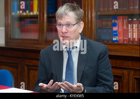 Alex Vines OBE - Kopf von Chatham House Africa Programm Stockfoto