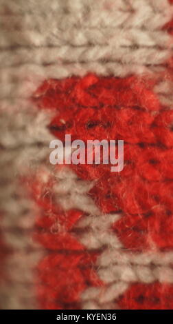 Weiß Rot Farbe Baumwolltuch Textur auf Sonnenlicht, Zusammenfassung Hintergrund und Textur Stockfoto