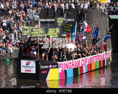 Boot 11 Bingham Cup Amsterdam 2018, Canal Parade Amsterdam 2017 Foto 6. Stockfoto