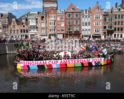 Boot 11 Bingham Cup Amsterdam 2018, Canal Parade Amsterdam 2017 Foto 5. Stockfoto