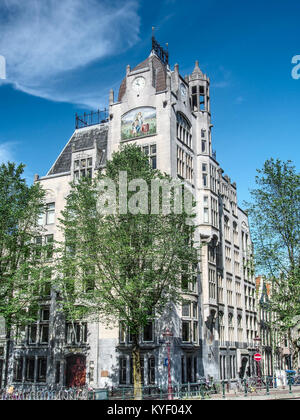 Foto der Gebäude in der Keizersgracht 174 und 176 in Amsterdam, aufgenommen als Teil der Sammlung Astoria. Das Bild zeigt die historische Architektur der kanalseitigen Eigenschaften. Stockfoto