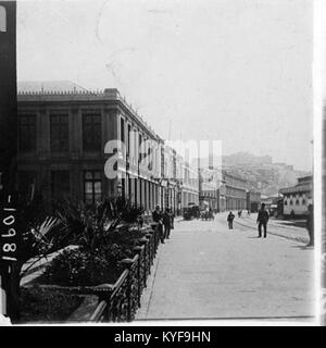 Valparaíso, desde el monumento a Los Heroes de Iquique hacia La Aduana - 1890 Stockfoto