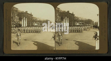 Kadetten aus West Point vorbei Überprüfungstandplatz, Einweihung Parade, Washington, D.C, von Robert N. Dennis Sammlung von stereoskopische Ansichten Stockfoto