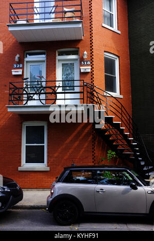 Außerhalb Spindeltreppe in der Hochebene Nachbarschaft von Montreal in Kanada. Stockfoto