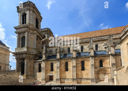 Frankreich, Haute-Marne (52), Langres, cathédrale Saint-Mammès du XIIe siècle // Frankreich, Haute-Marne, Langres, Saint Mammes Kathedrale datiert aus dem 12. Jahrhundert Stockfoto