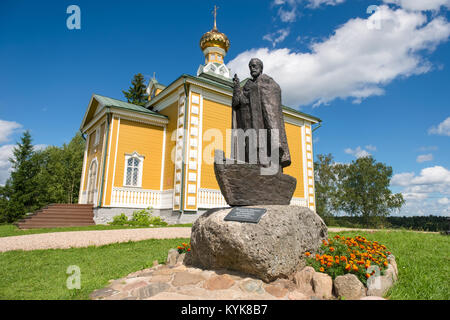 Denkmal für St. Nikolaus die Wonderworker. Volgoverkhovye Olginsky Kloster. Region Tver. Quelle Wolga Stockfoto