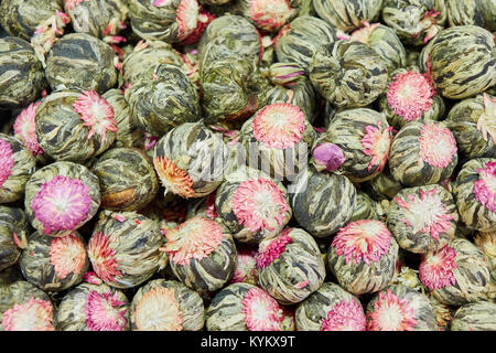 Türkische grüner Tee Kugeln Stockfoto