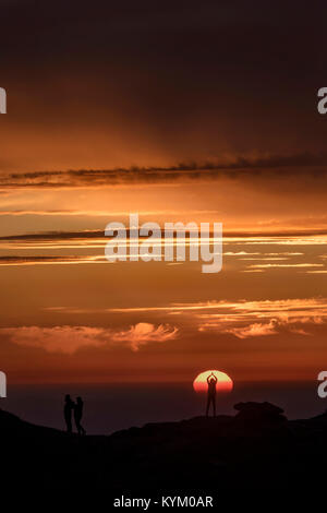 Schönen Sonnenuntergang über Prashar See, Mandi, Himachal Pradesh, Indien Stockfoto