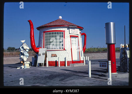 Teekanne Dome Tankstelle, Zilla, Washington (LOC) 37143736243 o Stockfoto