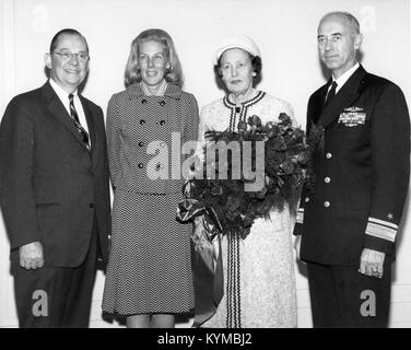 Foto aus der Wally Schirra Kollektion, die einen bemerkenswerten Moment in der Geschichte der Weltraumforschung zeigt. Stockfoto