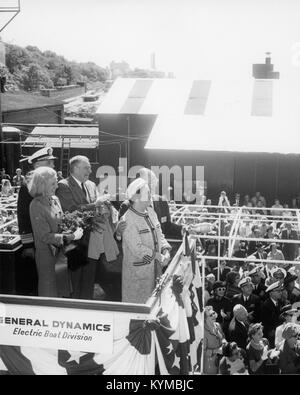 Bild aus der Wally Schirra Kollektion, das einen historischen Moment im Zusammenhang mit dem Astronauten Wally Schirra zeigt. Das Bild zeigt einen wichtigen Aspekt der Weltraumforschung und der Geschichte der NASA. Stockfoto