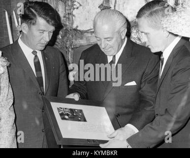 Ein Bild aus der Wally Schirra Collection, das historische Material des amerikanischen Astronauten Wally Schirra zeigt und Artefakte aus seiner Karriere zeigt. Stockfoto
