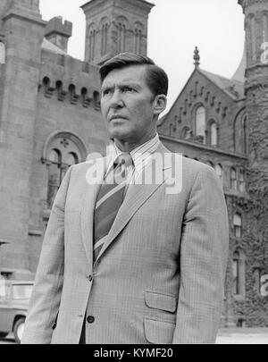 Eine historische Fotografie aus der Wally Schirra Collection, die ein Luft- oder Raumfahrtobjekt zeigt und zu Archivzwecken aufbewahrt wird. Stockfoto