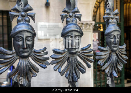 Buenos Aires Argentinien, Palermo, Lafinur Street, Museo Evita Peron Museum, Eisenzaun, Zierdetails, platereske Architektur, historisches Gebäude, Hispani Stockfoto