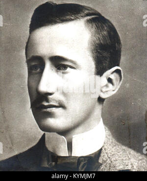 Porträt von Guglielmo Marconi, renommierter Ingenieur und Physiker, erhielt 1909 den Nobelpreis für Physik für seine Arbeit über drahtlose Telegrafie, wobei er ihn 1909 mit seinem charakteristischen Schnurrbart und seinem herausragenden Verhalten darstellt. Stockfoto