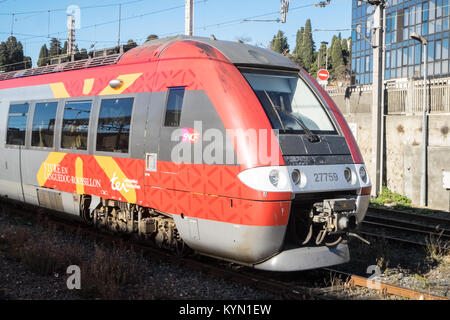 Gare, de, Carcassonne, Next, zu, Canal du Midi, Aude, Zug, Station, Frankreich, Stockfoto