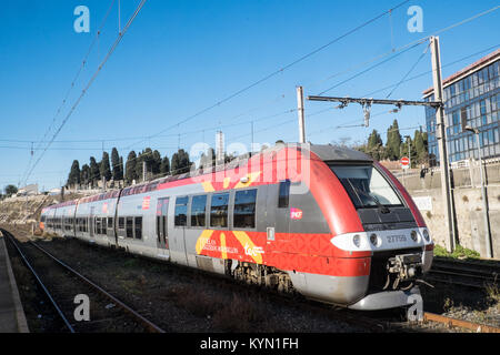 Gare, de, Carcassonne, Next, zu, Canal du Midi, Aude, Zug, Station, Frankreich, Stockfoto