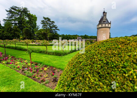 CHENONCEAU, Frankreich - ca. Juni 2014: Garten von Katharina de Medici Stockfoto