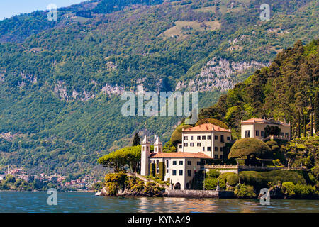 LENNO, Italien - 23 April, 2017: Villa del Balbianello am Comer See in Italien. Diese Villa in der Gemeinde Lenno war im Jahre 1787 eröffnet. Stockfoto