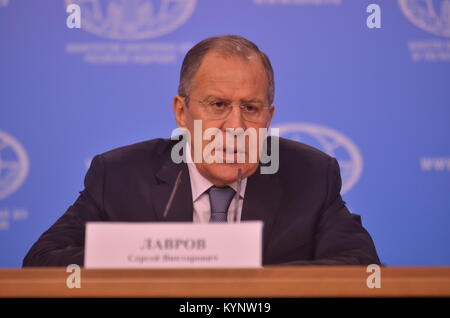 Moskau, Russland. 15 Jan, 2018. Nachrichten Konferenz der Minister für Auswärtige Angelegenheiten der Russischen Föderation Sergej Lawrow nach den Ergebnissen der russischen Diplomatie im Jahr 2017. Moskau, Ministerium für Auswärtige Angelegenheiten. 15. Januar 2018. Credit: Pavel Kashaev/Alamy leben Nachrichten Stockfoto