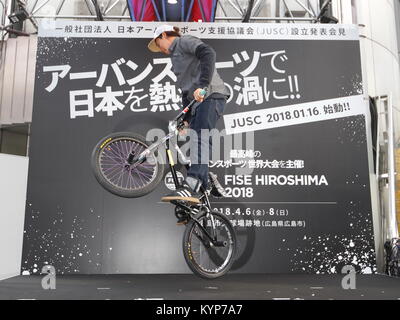 Tokio, Japan. 16 Jan, 2018. Rimu Nakamura, urbane Sportarten unterstützen Rat (JUSC) Gründung Pressekonferenz in Tokio, Japan. Credit: Sho Tamura/LBA/Alamy leben Nachrichten Stockfoto