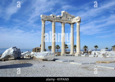 Ruinen der Athene Tempel in Side in der Nähe von Antalya, Türkei Stockfoto