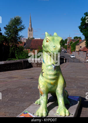 Birdie, einem der 84 kunst Skulpturen in der von Go Go Drachen Trail, in Norwich, Norfolk, England, UK (2015) Stockfoto